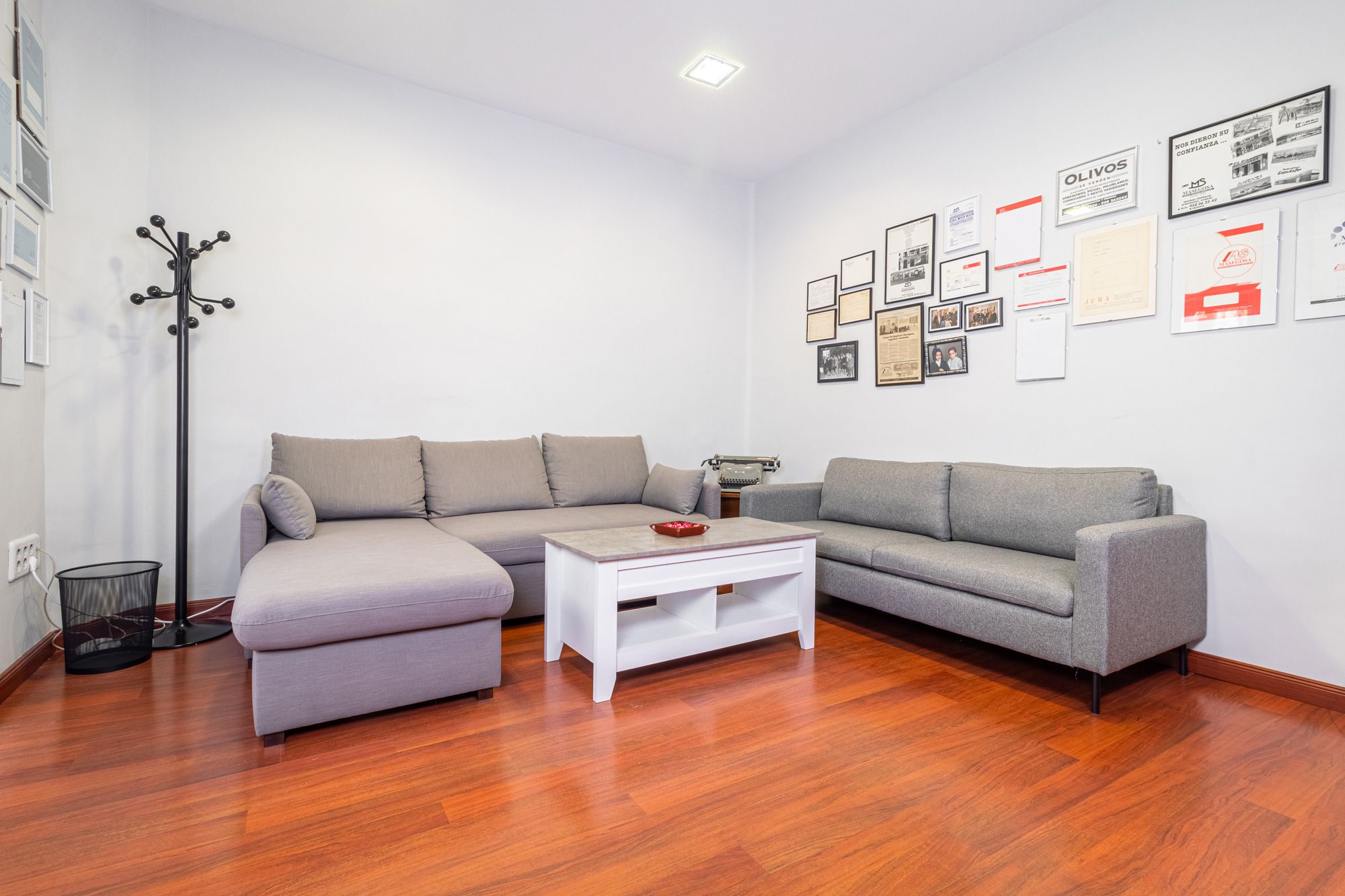 Servicio personalizado y asesoramiento legal. INMOBILIARIA MASEGOSA en Granada